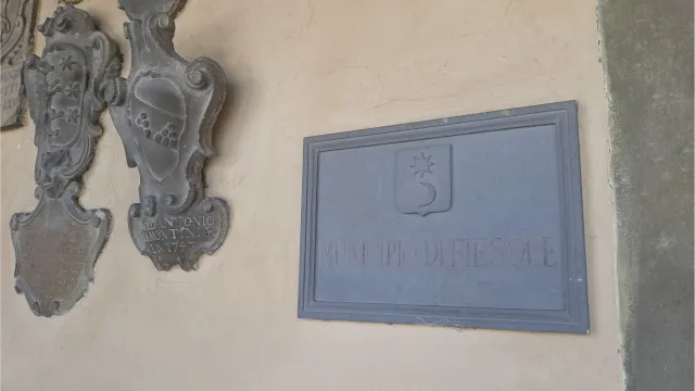 Descrizione immagine non disponibile